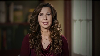 Become Aware With The Aware Show Host, Lisa Garr