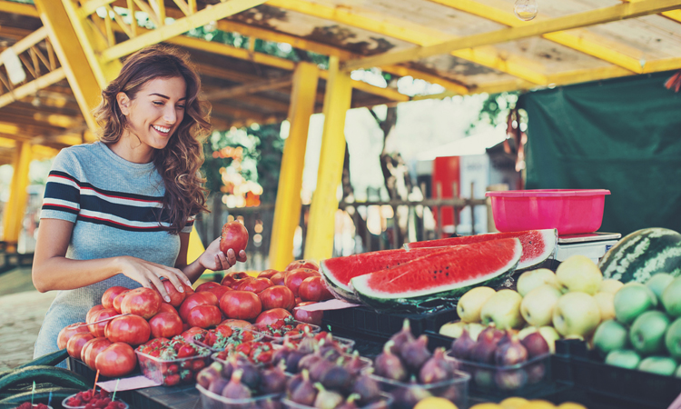 Intuitive Eating: The Anti-Dieting Approach To Losing Weight