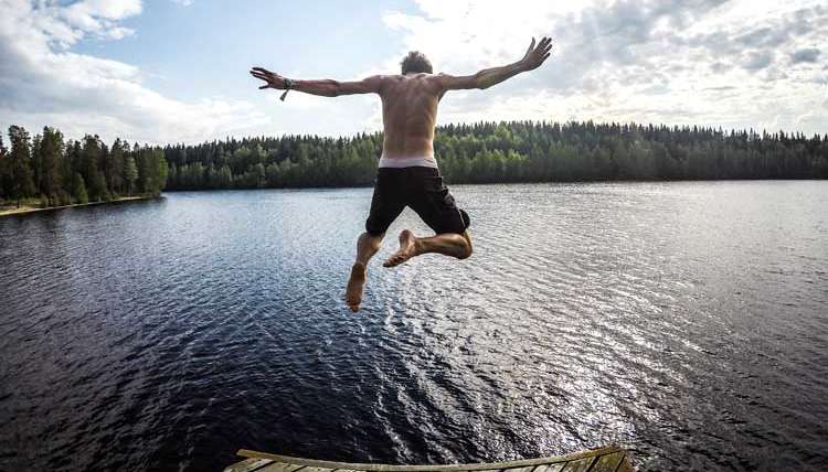 6 Ways Pushing Past Your Comfort Zone Elevates You To The Next Level